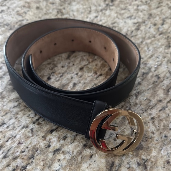Gucci Belt with Interlocking G buckle - Picture 1 of 7